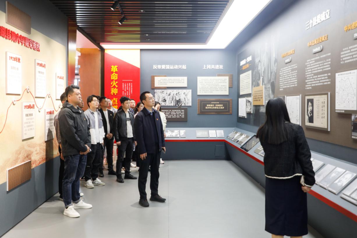 港产支部赴建湖廉政教育基地开展廉政实境教育2.jpg