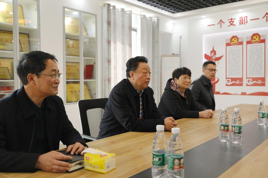 集团党建指导员季德荣一行赴灌东调研指导党建事情2.jpg